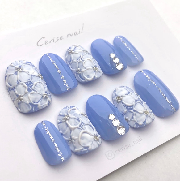 〈No.011 お花ネイル〉押し花/青/シンプルネイル/春ネイル/レースネイル/アートネイル/レース風/ブルー/スワロ        Ω 人気・おすすめ｜省スペース設計・旅行向けにおすすめ 公式 プライバシー配送 今だけ特典付き