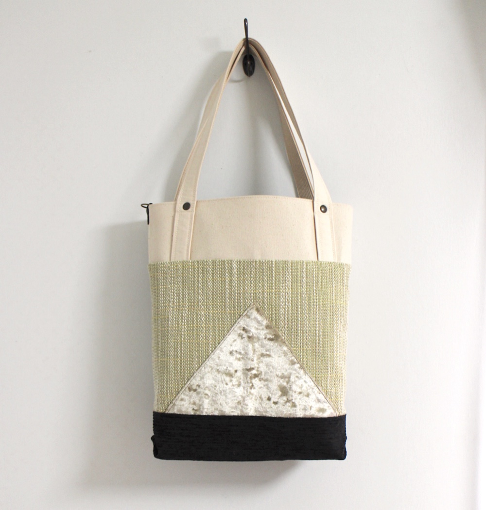 ピカピカ三角のA4トート(H2-4)