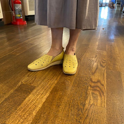 【アシオト】神戸の靴職人が作った♪超軽量・純国産パンチングシューズ♪（A1526）※セール商品 9枚目の画像