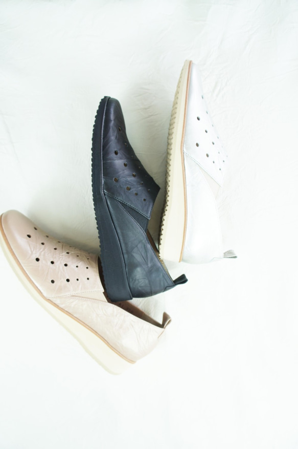 【アシオト】神戸の靴職人が作った♪超軽量・純国産パンチングシューズ♪（A1526） 5枚目の画像