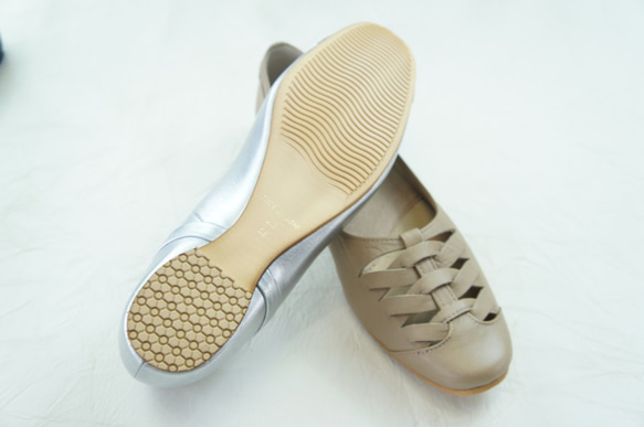 【アシオト】神戸の靴職人が作った♪超軽量・純国産レザーメッシュパンプス♪（A3245）※セール商品 6枚目の画像