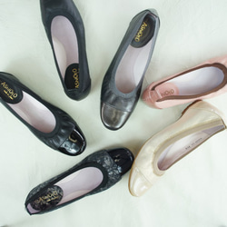 【アシオト】神戸の靴職人が作った♪超軽量・純国産レザーパンプス♪モデルサイズ26.0cmまで対応商品（A3233） 4枚目の画像