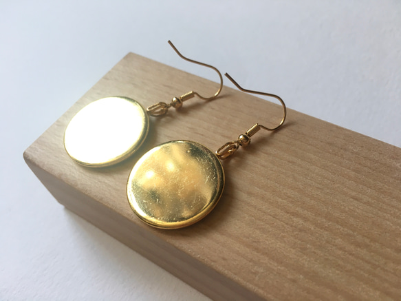 金黃樹脂耳環 Gold & yellow resin Earrings |可訂製 第2張的照片