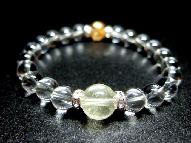 ルチルブレス、リビアングラスブレス 希少石】リビアングラス×ルチルクォーツの意味と効果｜月の輝き