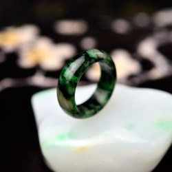 翡翠くりぬきリング　ring-432　指輪　11.5号　ヒスイ ひすい 天然石 3枚目の画像
