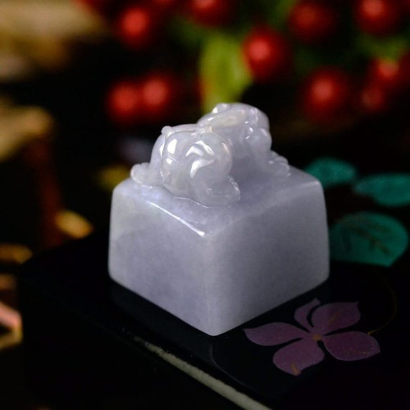 天然石 貔貅 ラベンダー翡翠 彫刻 印材 置物 鑑定書付 貔貅 ひきゅう また