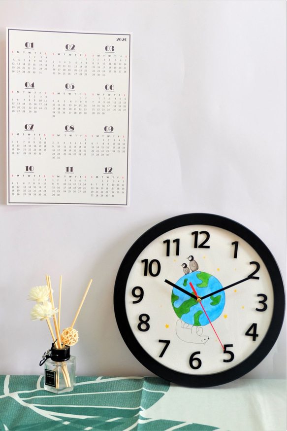 【手繪時鐘】地球動物系列 北極熊企鵝兒童掛鐘 擺鐘 家用時尚創意時鐘 壁鐘 北歐 clock 客廳靜音掛鐘 創意手作 第5張的照片