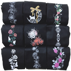 送料無料　日本製タイツ 猫とバラ　80デニール　黒　オリジナルプリント 4枚目の画像