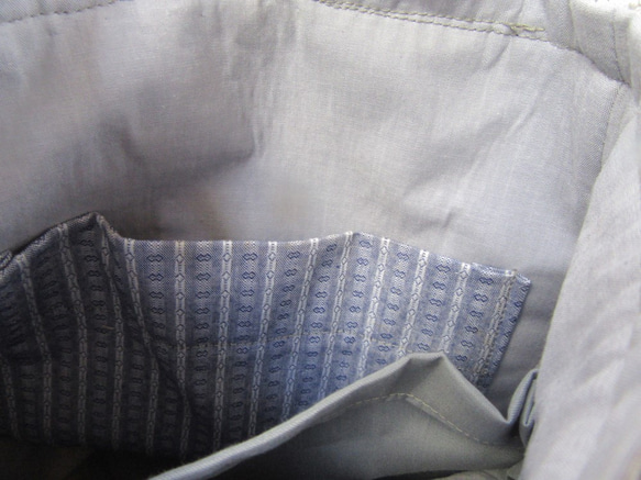 かぎ針の作品です　細編みのショルダーバッグ　ボタンに注目デス リネン、麻、綿麻 W1260780131(9750円)