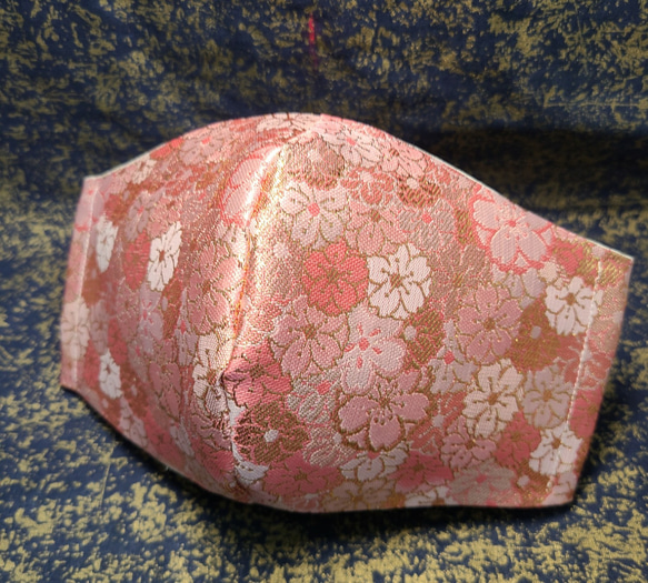 高級京都西陣織 立体マスク  満開桜 1枚目の画像
