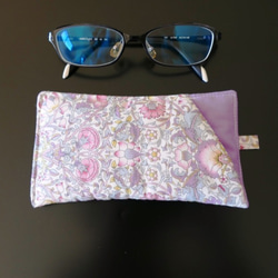メガネケース ふっくら リバティ ロデン(紫＆ピンク) 小物入れ・ペン差し タブ付 蔦 布小物 布雑貨 ペンケース 眼鏡 3枚目の画像