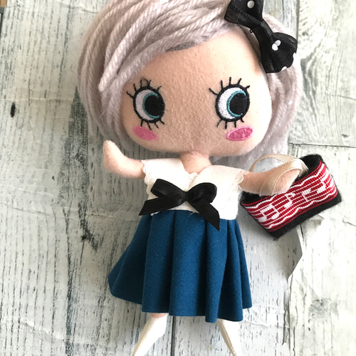 イーマリー イルメール ハッピードール 服 ワンピース 制服
