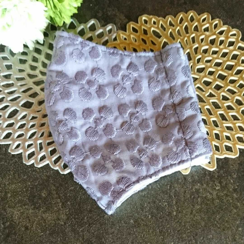 豪華な刺繍】コットンプルメリア チェックアンドストライプ 布