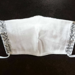 リバティプリント スリーピングローズ タナローン 薄手 布マスク 立体 大人 マスク 5枚目の画像