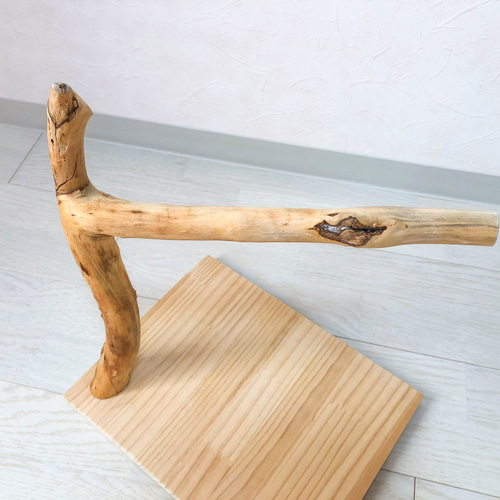 【中型鳥さん用】どっしり♬頑丈なバードスタンド 中型鳥用】Driftwoods螺旋状♬すぃすぃ登れるバードスタンド