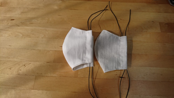 ハンドメイドマスク　幼児用　ポケット付きタイプ　洗い替え2枚セット　ストライプグレー/ホワイト 7枚目の画像