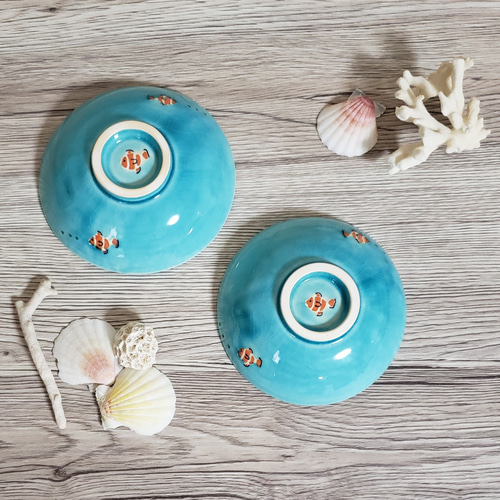 Creema限定」お魚が泳ぐ海の中のお皿 小皿 アトリエ翡翠 通販 9761246