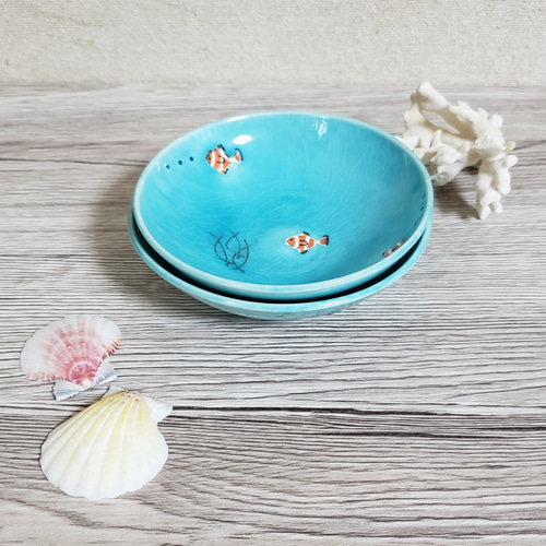 Creema限定」お魚が泳ぐ海の中のお皿 小皿 アトリエ翡翠 通販 9761246