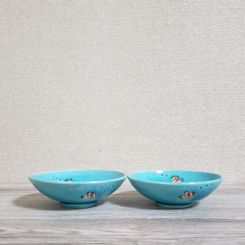 Creema限定」お魚が泳ぐ海の中のお皿 小皿 アトリエ翡翠 通販 9761246