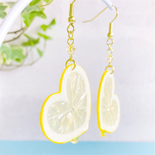 メルマガ・特集掲載】極薄！ハートレモンのイヤリング／ピアス【粘土の