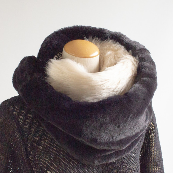 PSNY White &amp; Black Eco Fur 4 Color Snood Neck Warmer Faux Fu 第5張的照片