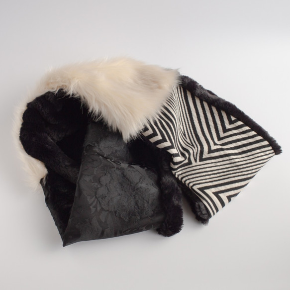 PSNY White &amp; Black Eco Fur 4 Color Snood Neck Warmer Faux Fu 第9張的照片
