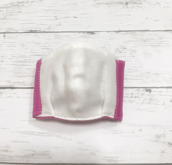 キッズサイズ♡ピンクの立体マスク 2枚目の画像