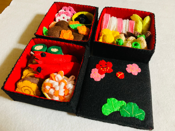 受注制作フェルトままごと 三段おせち おもちゃ・人形 ぶーにゃん 通販
