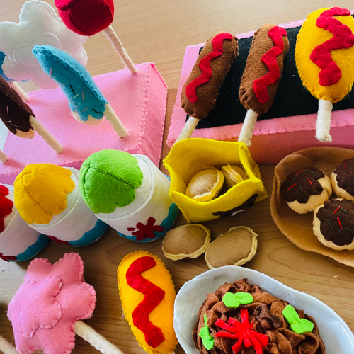 【受注生産】おまつりフードかき氷★フェルトままごと 受注製作」おまつりフード＊かき氷、たこ焼き、綿菓子、チョコ