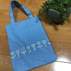 送料無料　サブバック　刺繍生地　トートバッグ 1枚目の画像