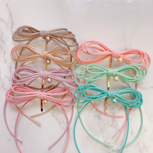 スエード革紐 8の字ループ♾ナチュラルリボンポニーフック ポニー