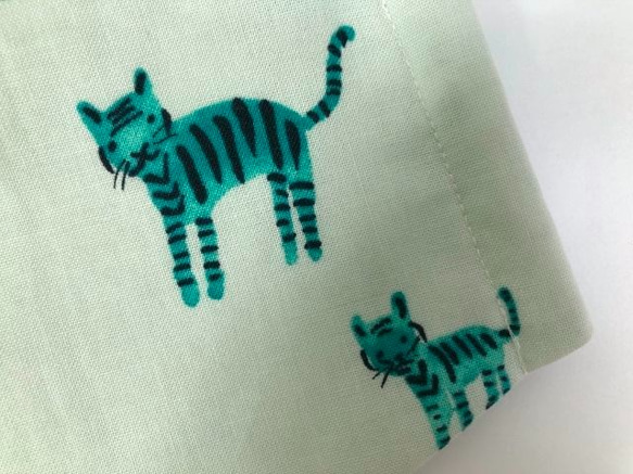 【SALE】デザイナーズ　 ネコ 立体 マスク 内側　Wガーゼ 　綿100 (978) トラになりたい猫 4枚目の画像