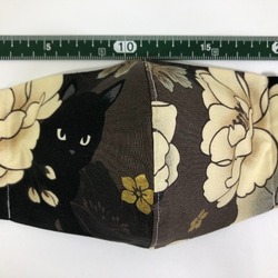 【SALE 半額】Creema限定  ネコ 大判 マスク  猫 花 綿100 (1311)  内側Wガーゼ くろねこ 3枚目の画像