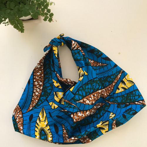 アフリカ生地あずまバック2way使用