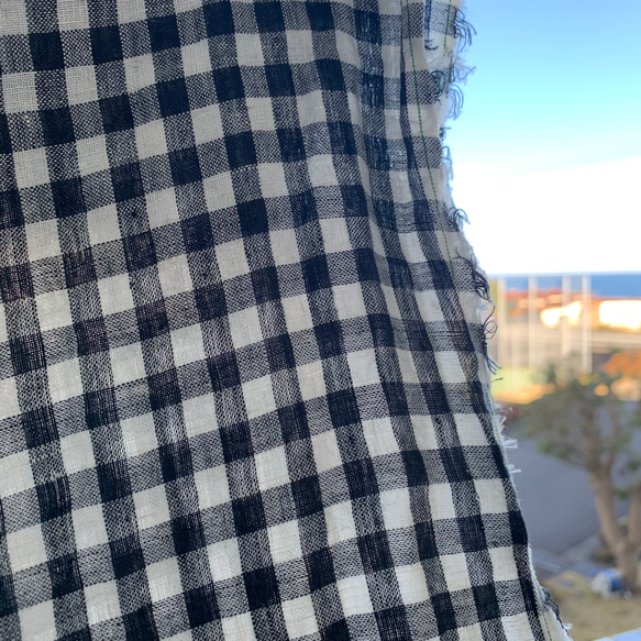 リネン 麻 100%　良質な生地で作った チュニック ワンピース ブロック チェック ナチュラル 洋服 黒 5枚目の画像