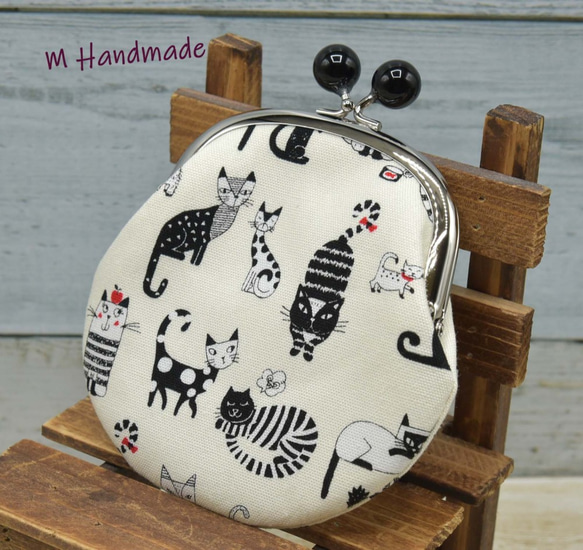 ミツバチねこチャンとお花チャームb