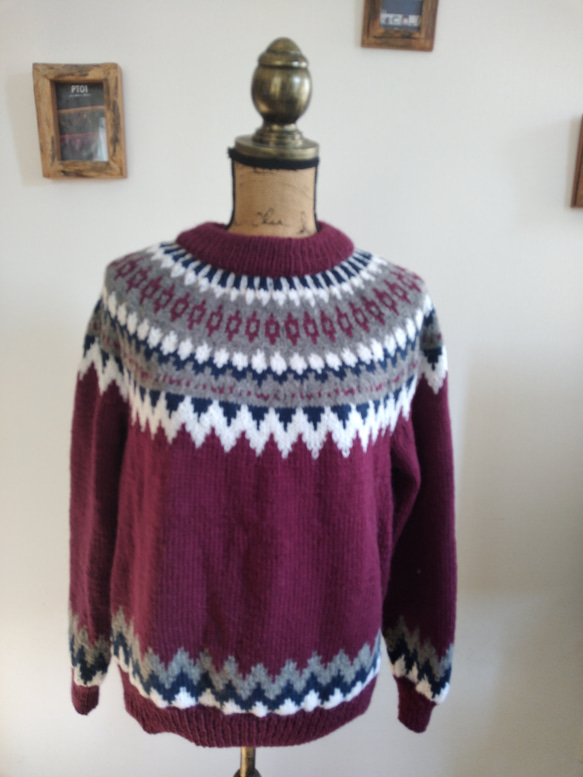 ヨーク編みのセーター 1枚目の画像