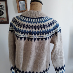 ヨーク編みセーター 3枚目の画像