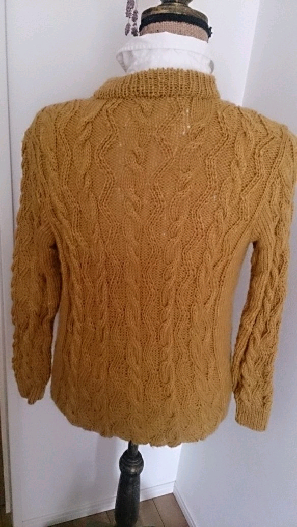 メリノウールのアラン模様セーター 3枚目の画像