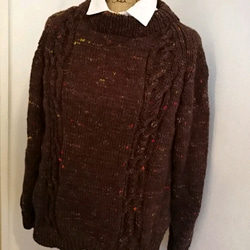 ラグラン袖のユニセックスセーター 1枚目の画像
