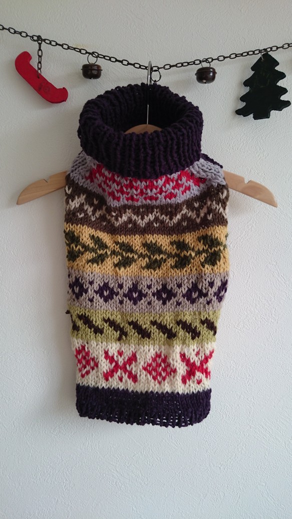 11色の編み込みセーター 2枚目の画像