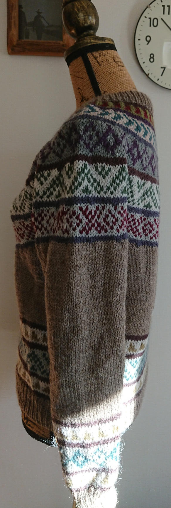 レディースのヨーク編みセーター 2枚目の画像