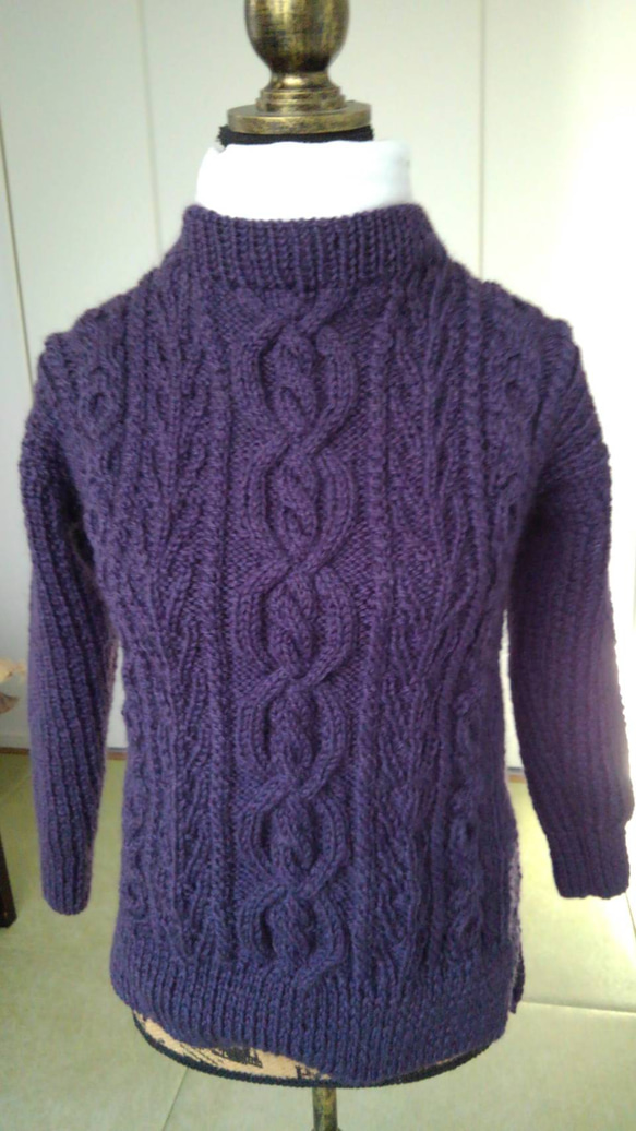 アラン模様のセーター(パープル) 1枚目の画像