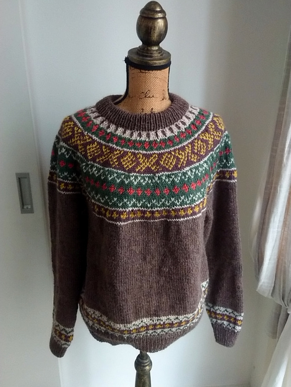 ヨーク編みのセーター(ブラウン) 1枚目の画像