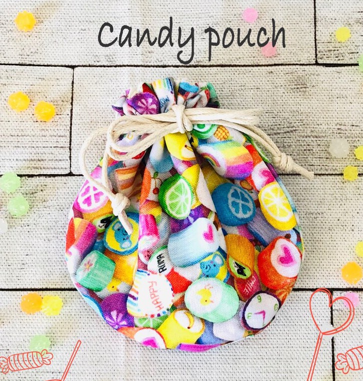 みーちゃん　巾着袋　ポーチハンドメイド