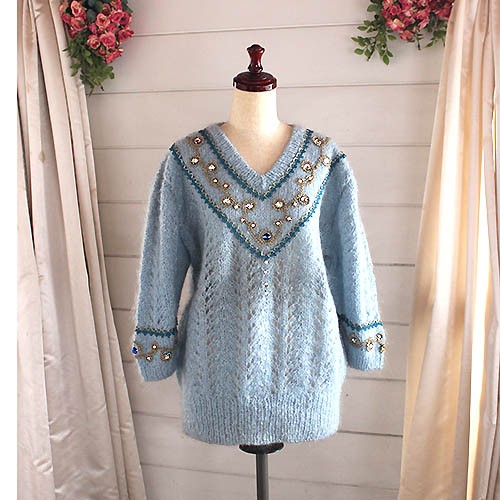ビンテージ 70s 手編 ビーズ パール 刺繍 モヘア100 ニット 希少 美品 水色モヘアのビーズ刺繍 手編みセーター 八分袖 ニット・セーター