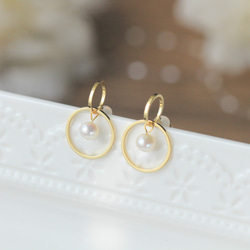 6月誕生石。在世界的中心/幾何線條極簡風雙圓圈珍珠耳環 pearl earringsピアス 第5張的照片