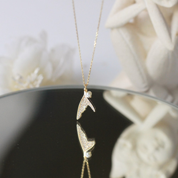 日系輕珠寶。純銀鍍18k金天然珍珠魚尾項鍊 設計款細銀項鍊 禮物 第5張的照片