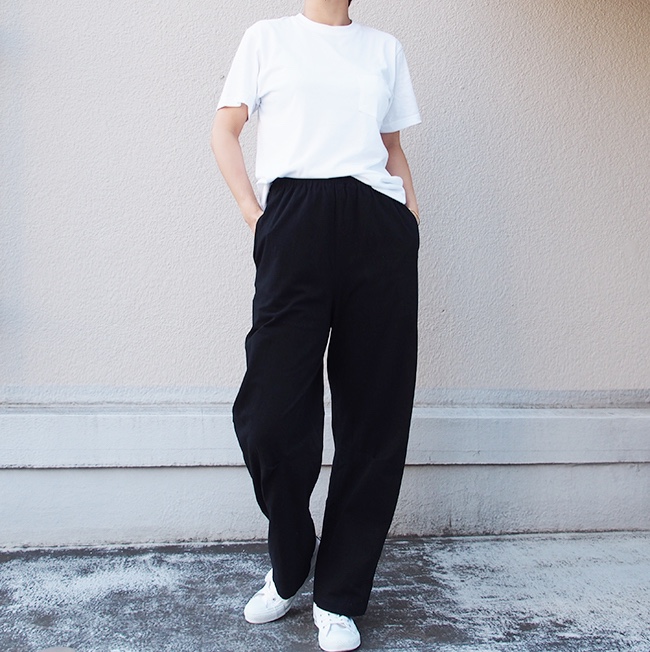 【再々〜々販】ウエスト総ゴムのワイドフィットカーブイージーパンツ20215黒