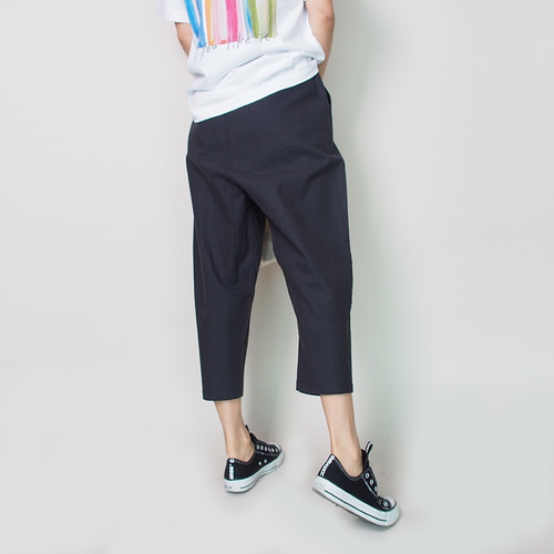 【AZ-U ELEGANCE】大人かわいい上質リネン100%サルエルパンツ 大人かわいい上質リネン100％のサルエルパンツ（ネイビー）21021